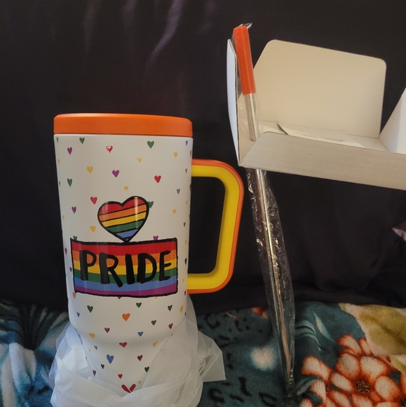 40oz NIB Meoky Pride Tumbler - Picture 6 of 7